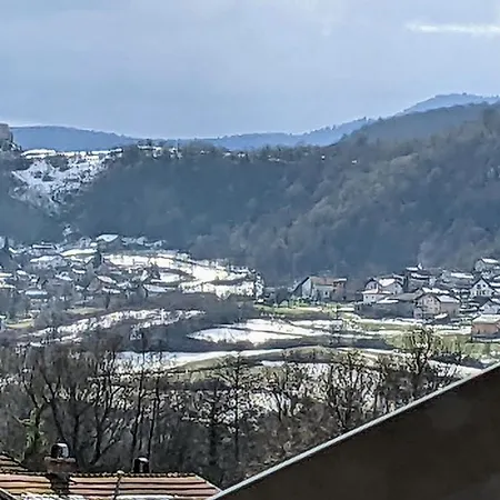 Hrastik Apartman *