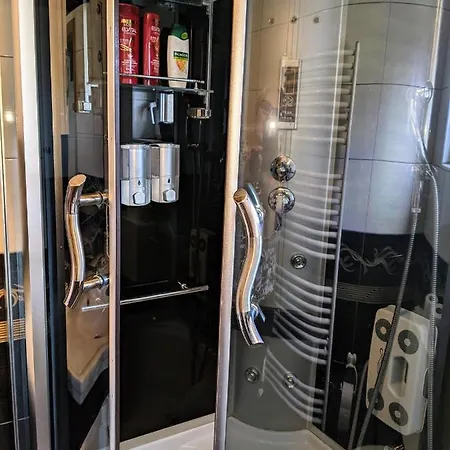 Hrastik Apartment *